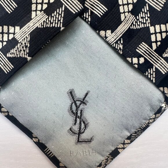 YSL Yves Saint Laurent Paris Neck Tie 100% Silk 70s Vintage